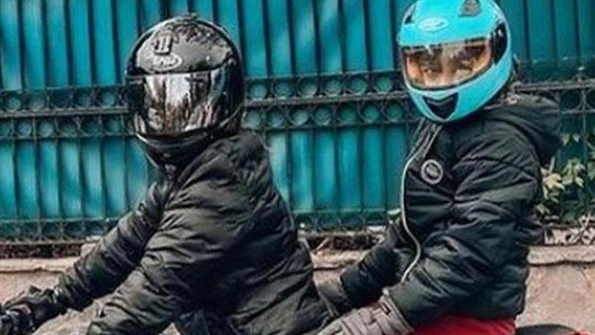 Yağmur Sarıoğlu ile oğlu motosiklet turunda