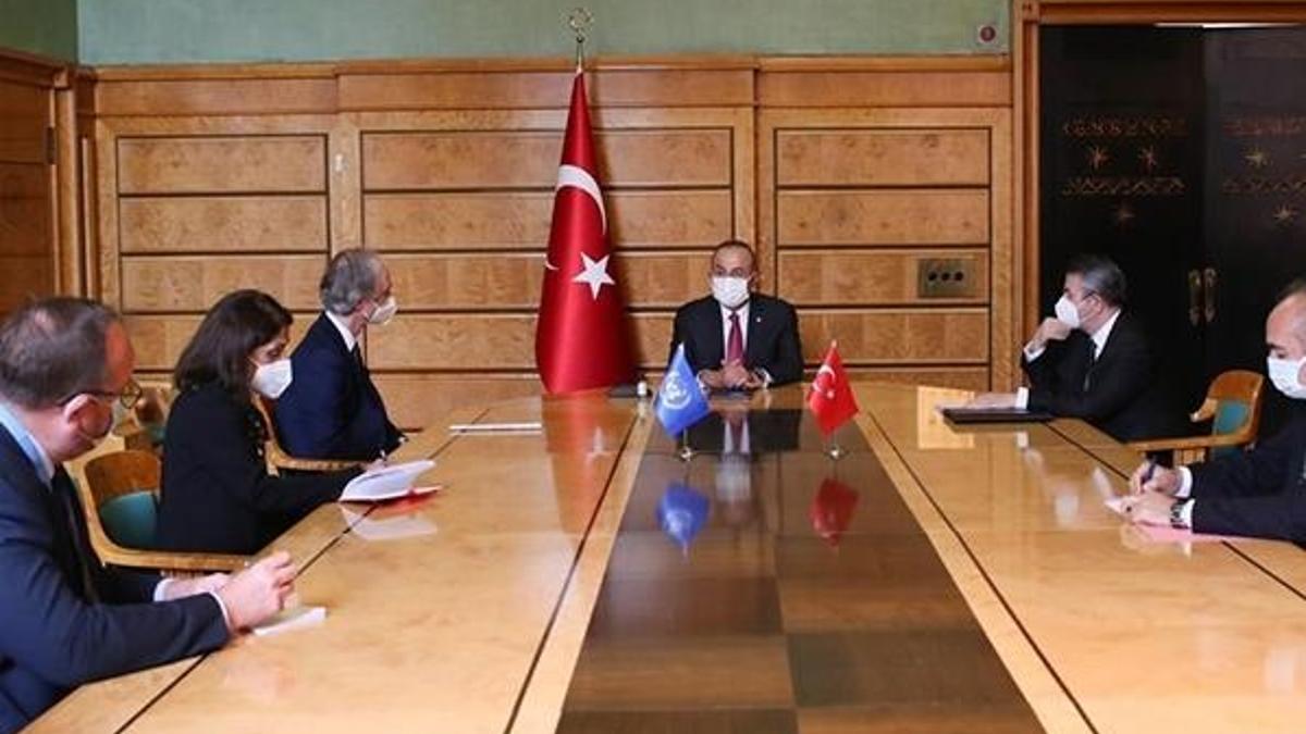 Bakan Çavuşoğlu, BM Suriye Özel Temsilcisi Pedersen ile görüştü
