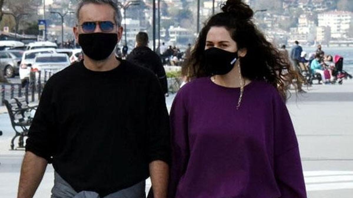 Utangaç âşıklar el ele! Ünlü oyuncu ve sevgilisi...