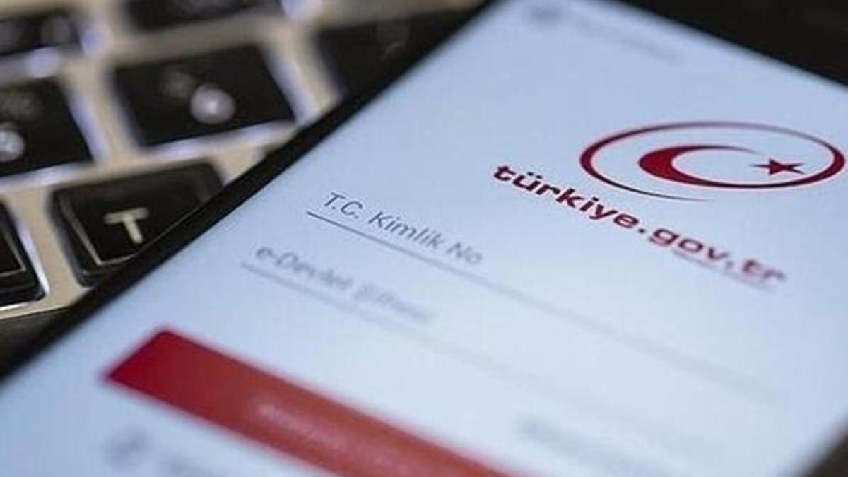Son 24 saat içinde 307 bin 42 kişiye izin belgesi verildi