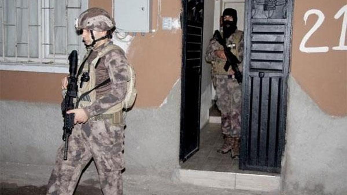 Pompalı tüfekle polisten kaçtı! Orada yakalandı