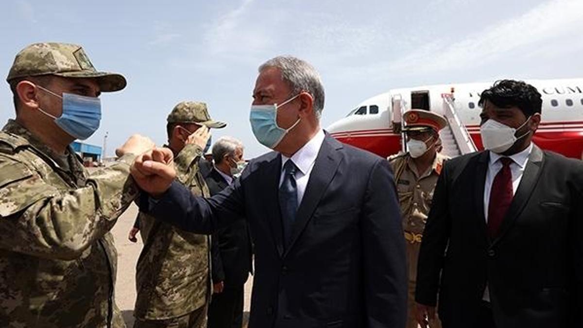 Milli Savunma Bakanı Akar, Libya'ya gitti