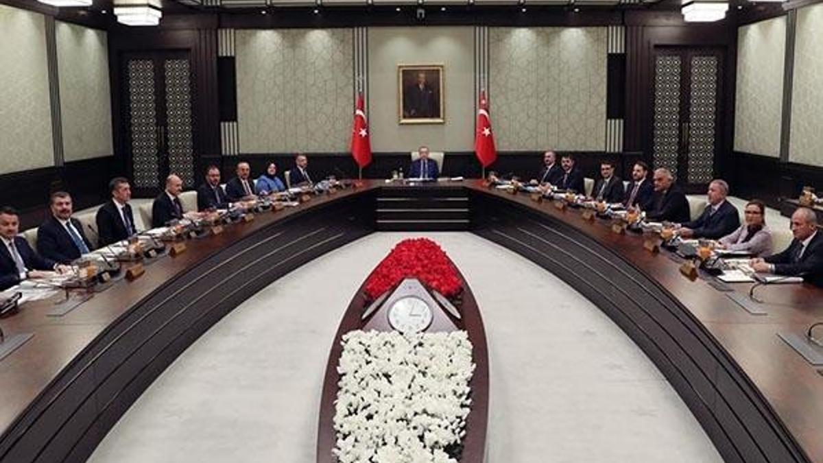 Tam kapanma uzatılacak mı? Kabine toplantısı ne zaman? Tam kapanma ne zaman bitecek?