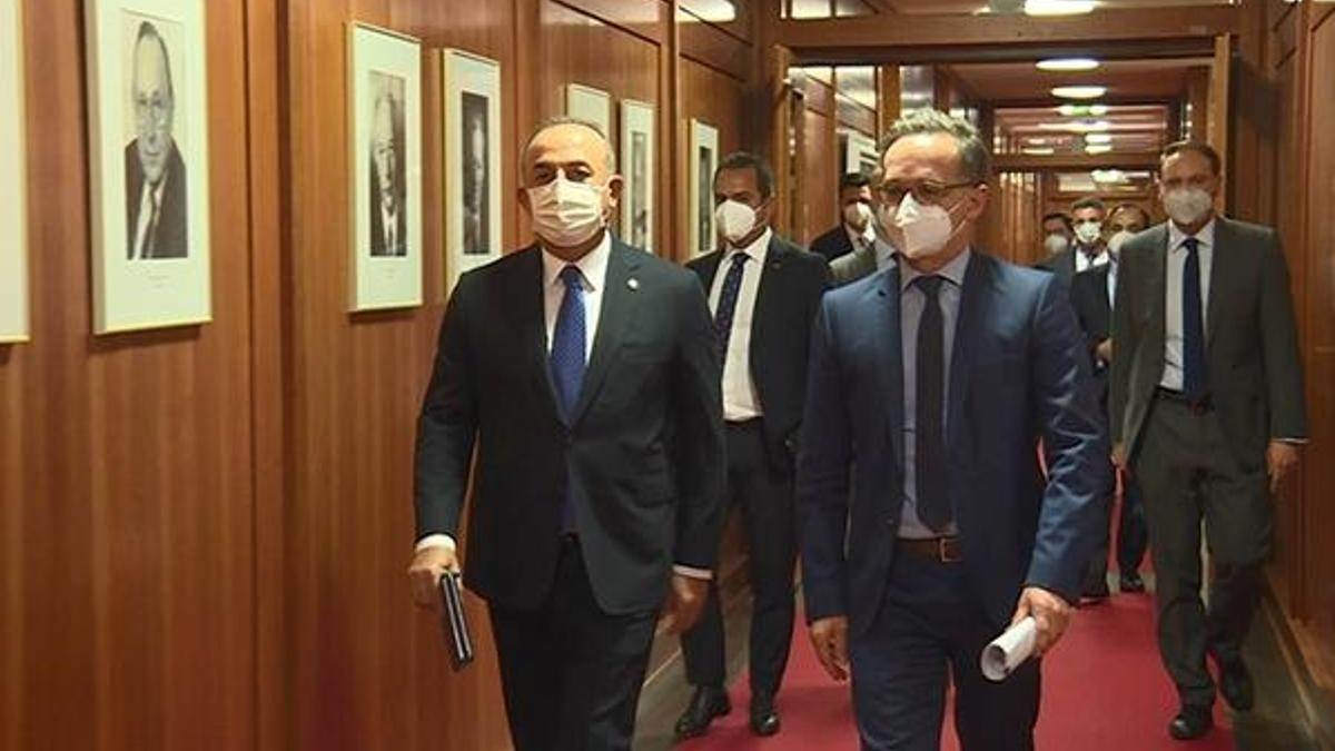 Bakan Çavuşoğlu, Alman mevkidaşı Maas ile görüştü