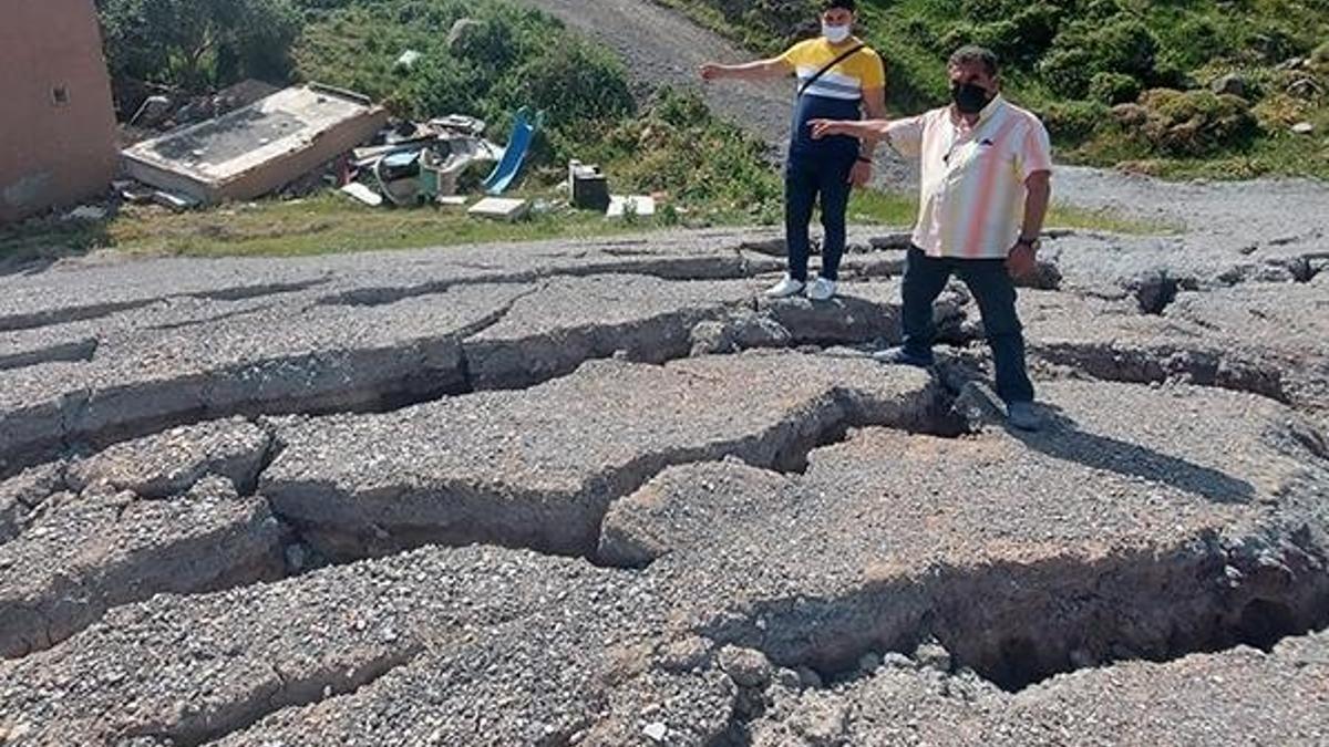 Dev yarıklar oluştu! Evler tahliye ediliyor, her şey 2 ayda oldu