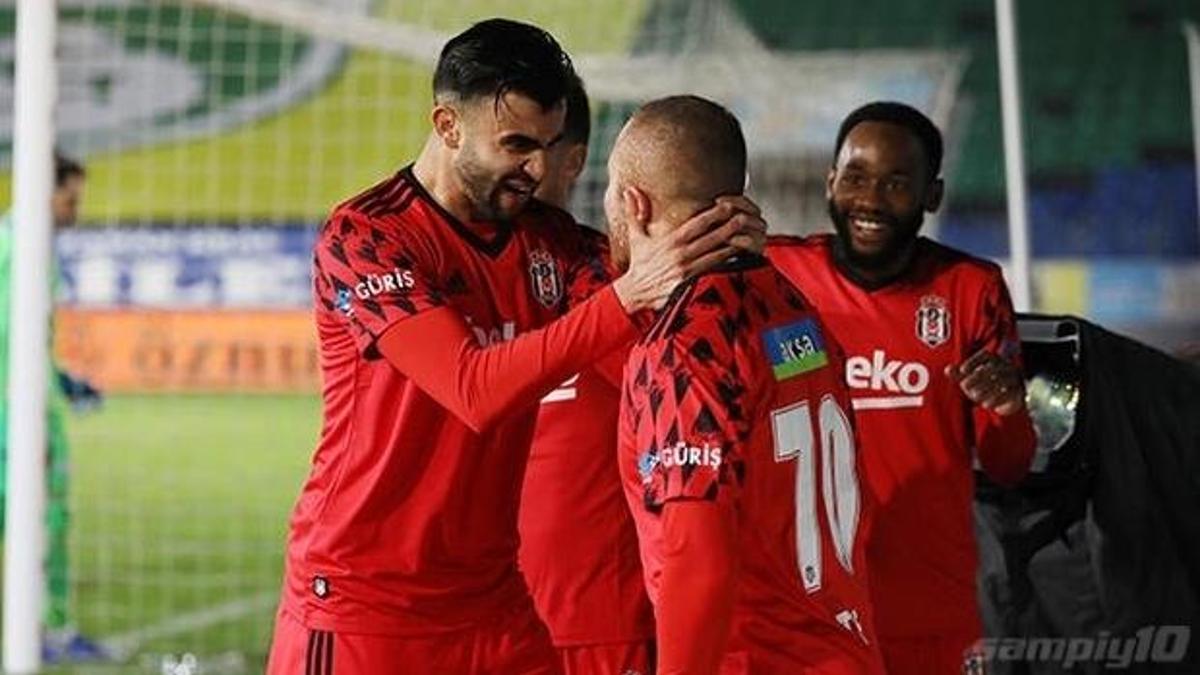 İşte Beşiktaş'ın Galatasaray maçındaki forvet hattı