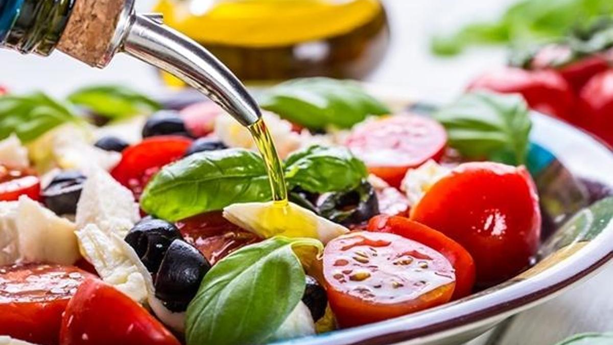 Akdeniz diyeti demansı önlemeye yardımcı olabilir