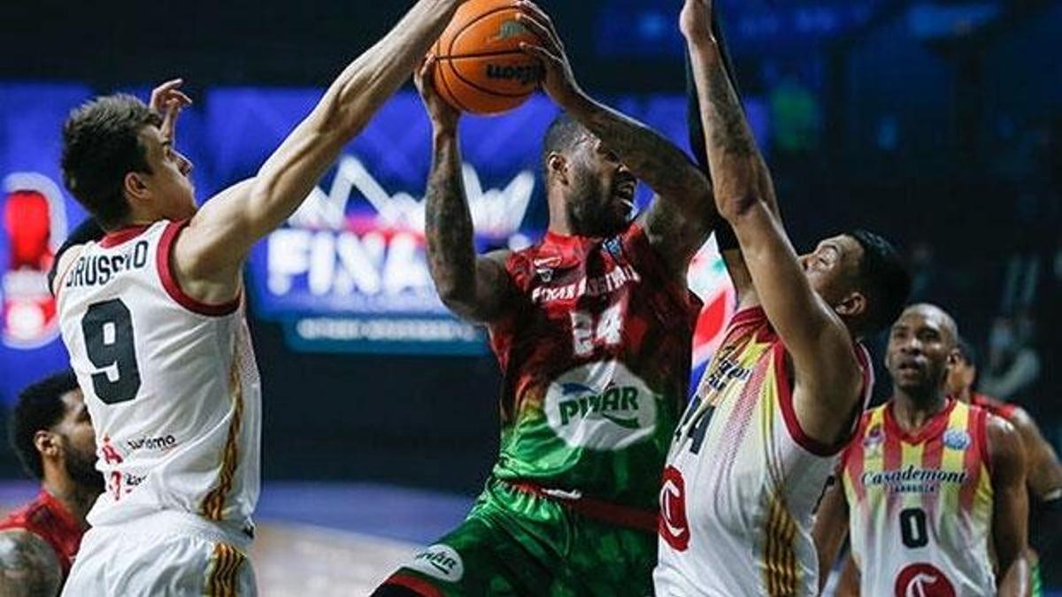Pınar Karşıyaka, FIBA Şampiyonlar Ligi'nde finalde!