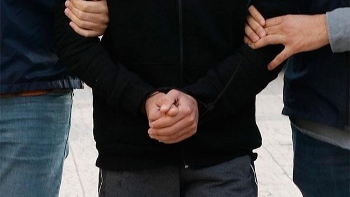 FETÖ'den aranan eski emniyet müdürü yakalandı!