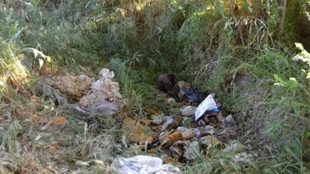 Boş araziye bırakılan bebek kurtarılamadı