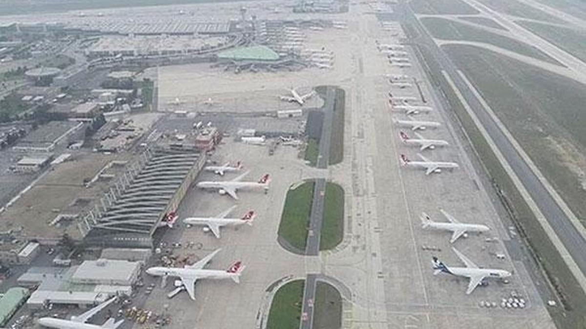 Atatürk Havalimanı'nda panik anları! Acil iniş yaptı