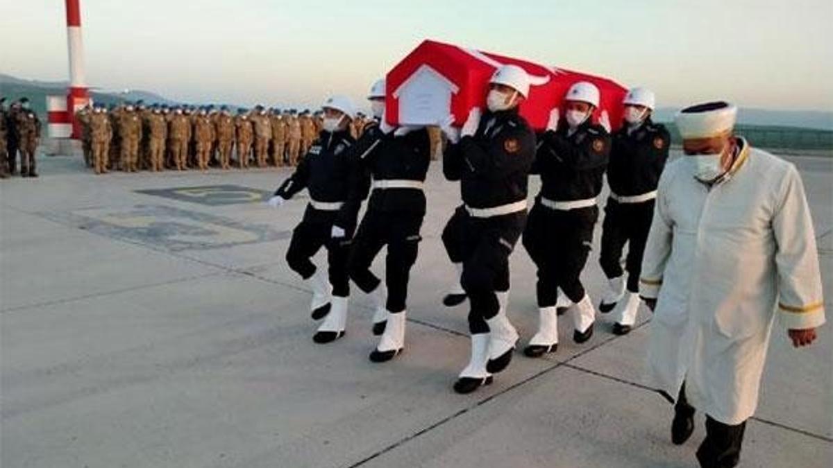 Ağrı’da şehit olan özel harekat polisi törenle memleketine uğurlandı