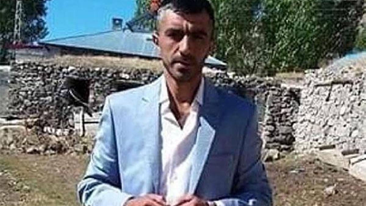 Katliamdan sonra çocuklarıyla vakit geçirip, jandarmayı beklemiş