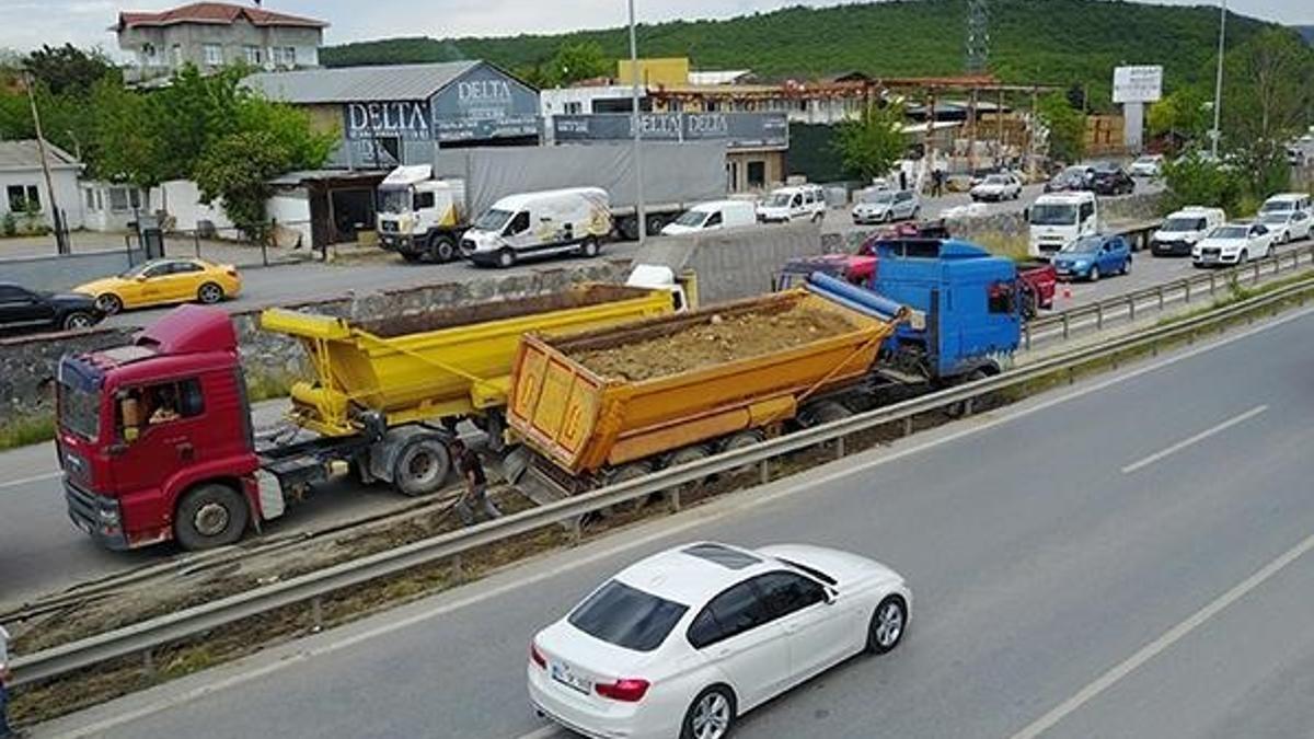 Çekmeköy'de makas iddiası! Kamyon sürücüsü faciayı önledi