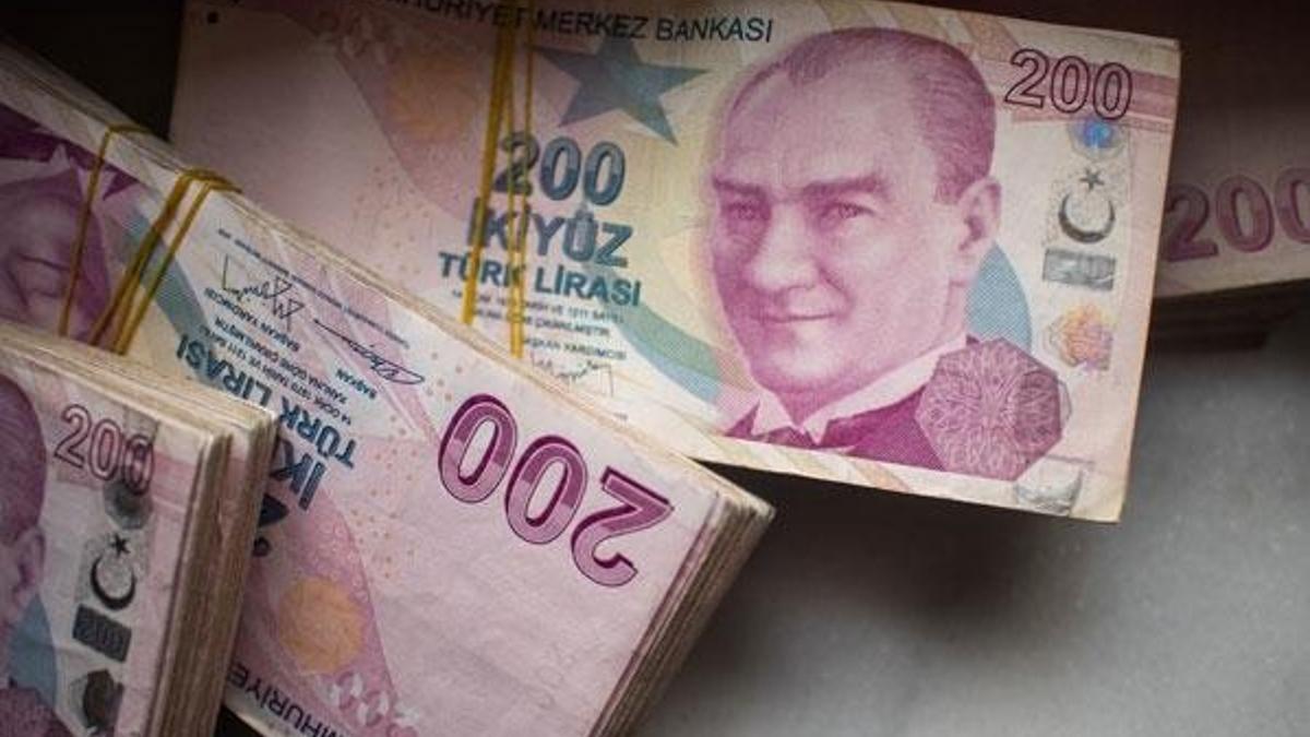 Ucuz kredi fırsatı! 6 ay ödemesiz, 2 yıl vadeli 100 bin lira...