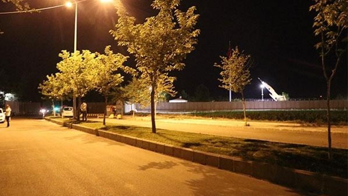 Batman ve Şırnak'ta askeri tesise saldırı girişimi!