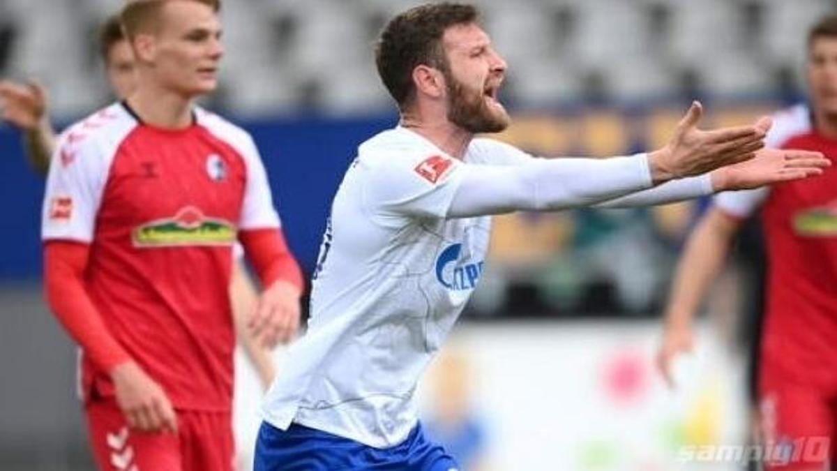 Schalke'den Fenerbahçe'ye güzel haber! Mustafi ile yollar ayrıldı