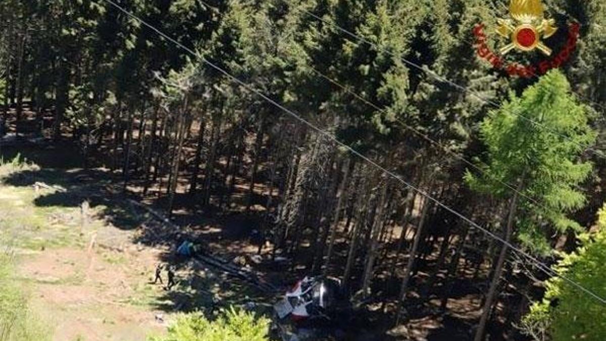 İtalya’da teleferik kazası: 9 ölü