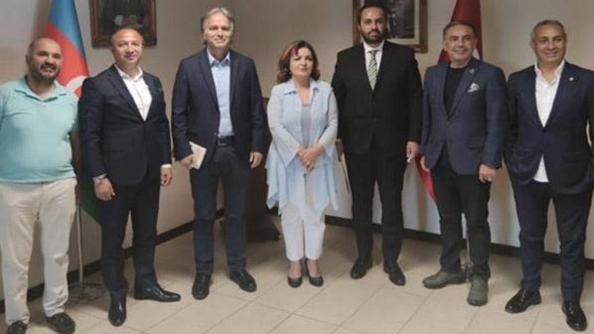 'Yaşat Fondu'na destek için toplandılar