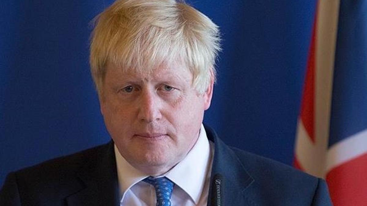 Boris Johnson: Müslüman kadınlara yönelik ifadelerimden dolayı üzgünüm