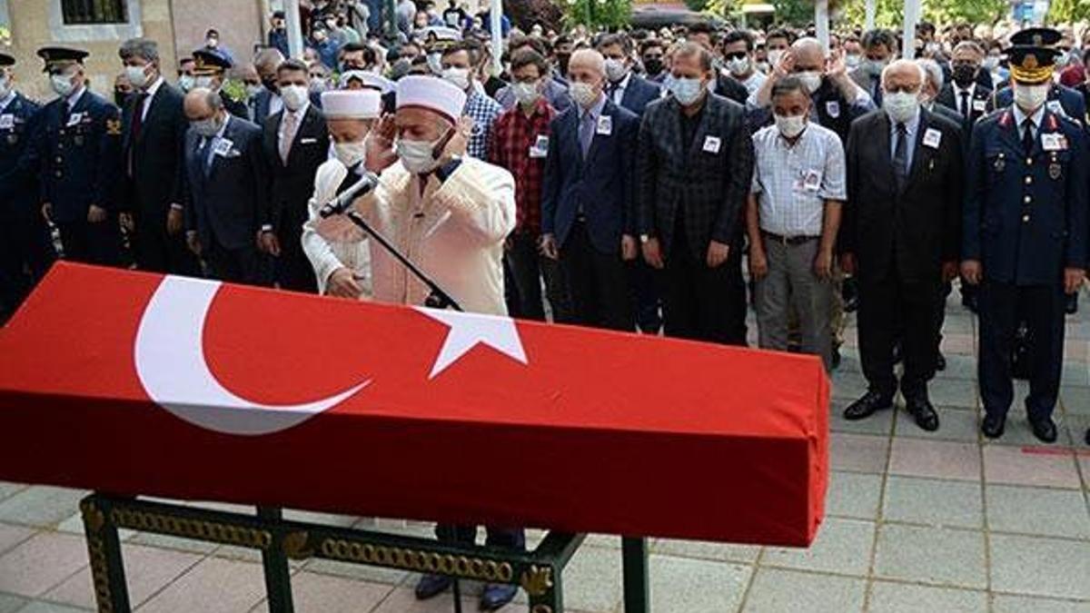 Şehit İkmal Onbaşı Caner Ülüğ son yolculuğuna uğurlandı