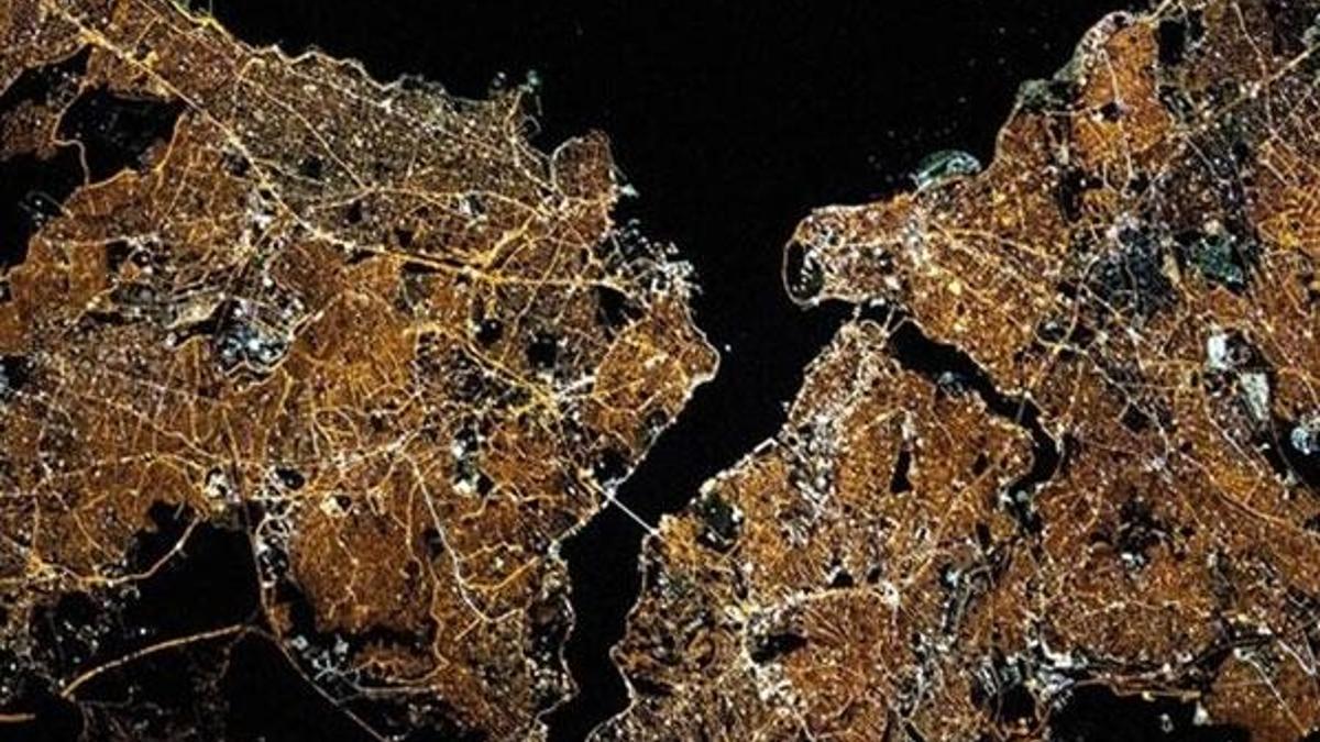 NASA'dan dikkat çeken Türkiye paylaşımı: Hey İstanbul, parlıyorsun!