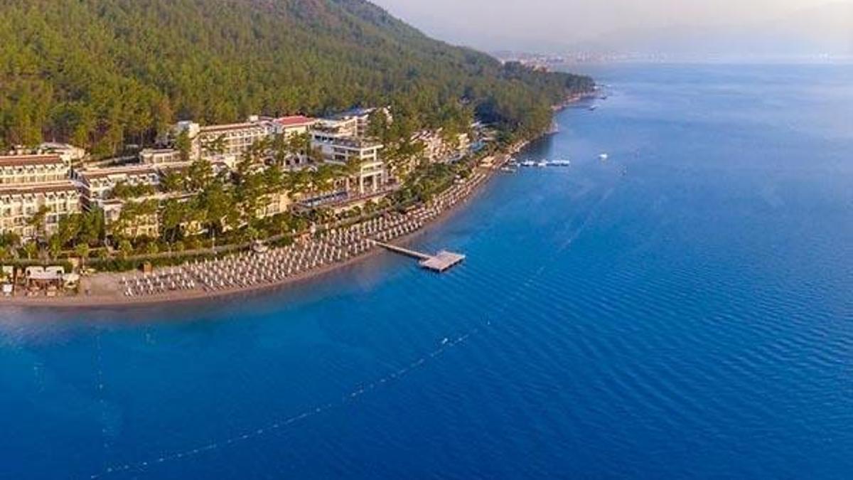 Turizm cennetleri Marmaris ve Çeşme'den vaka sayıları ile ilgili güzel haberler geldi