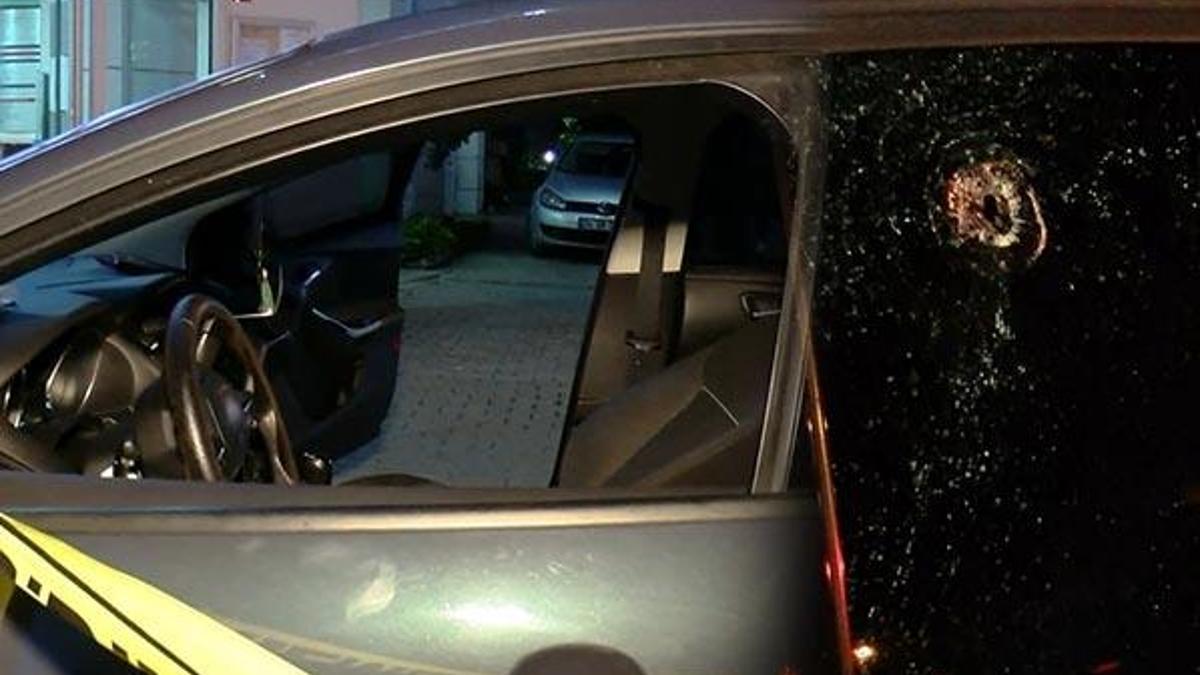 Otomobilde başından vurulmuş halde bulundu!