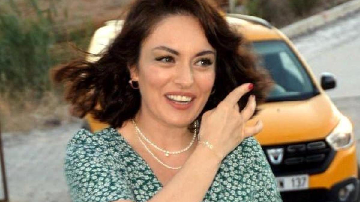 Ünlü oyuncu Ezgi Mola'ya şok! 2 yıl 4 ay hapis...