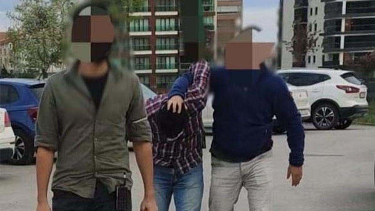 Ankara'da 2 FETÖ mensubu gaybubet evinde yakalandı