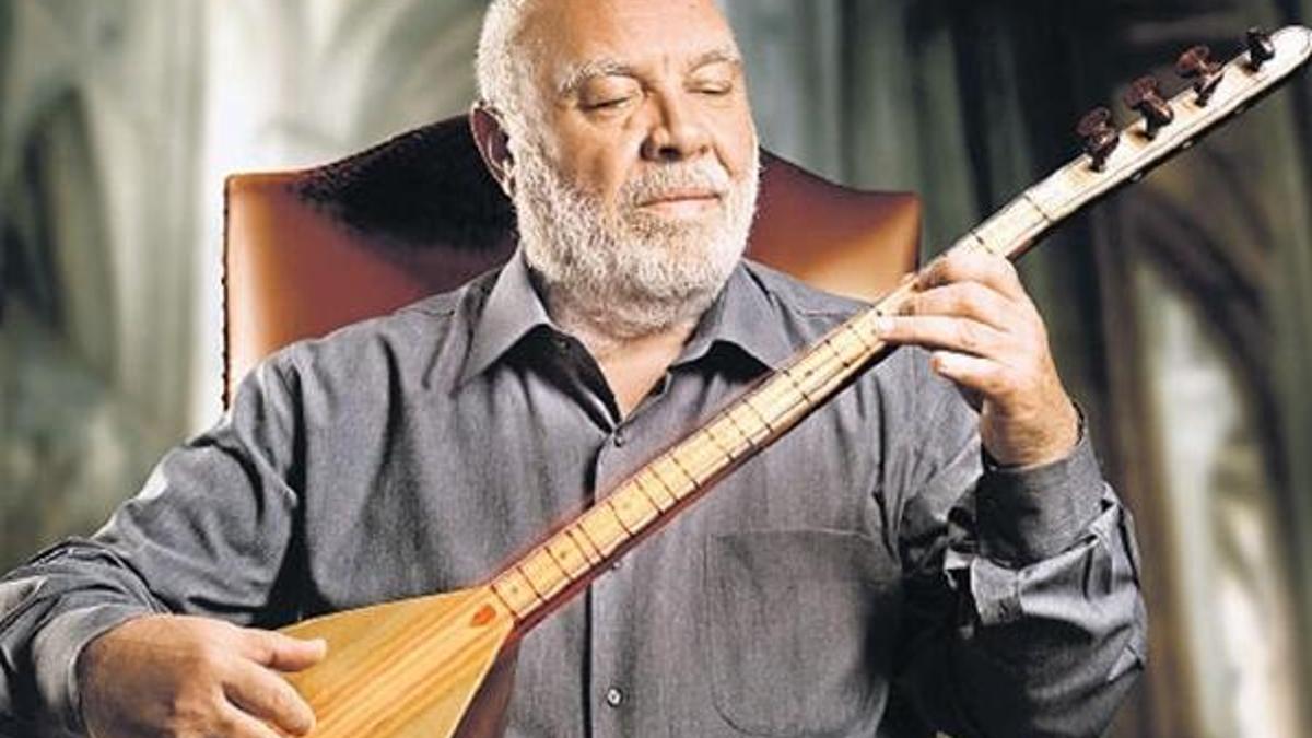 Musa Eroğlu bağlamasını satıyor