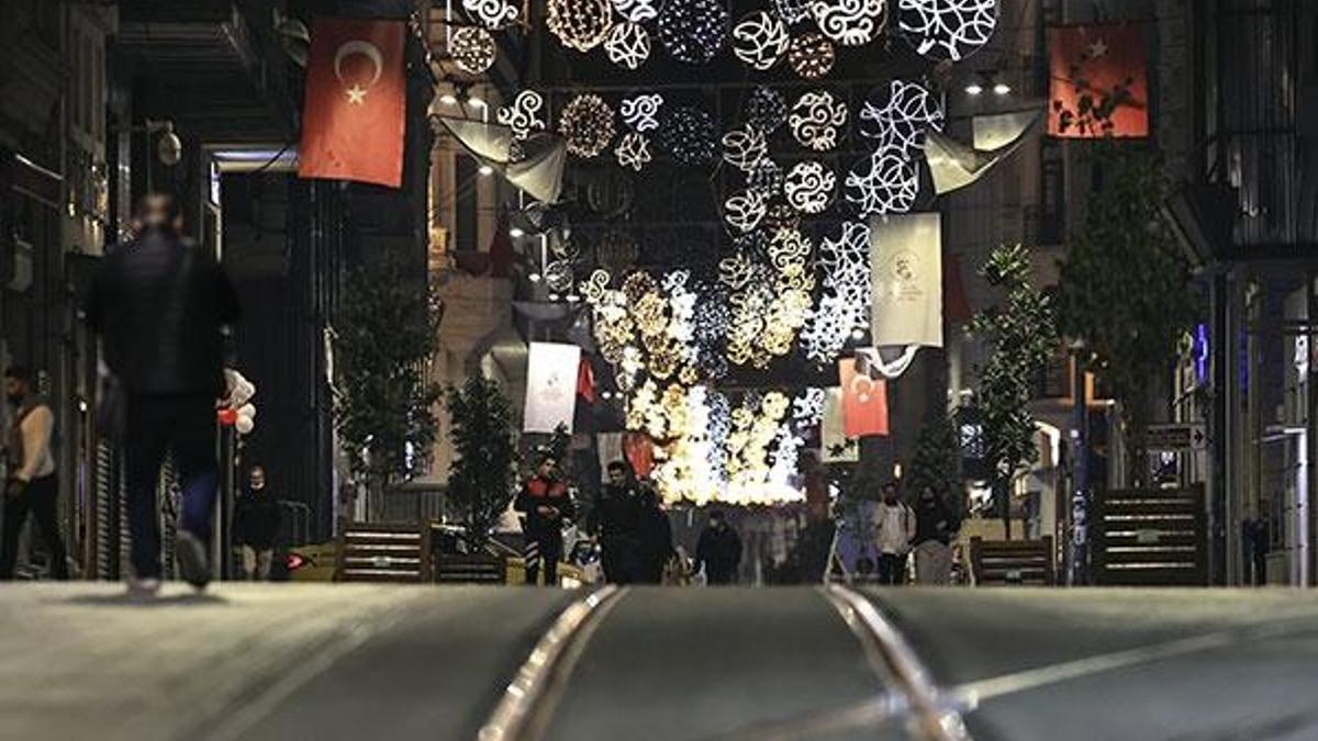 Sokağa çıkma yasağıyla ilgili flaş gelişme! İlk kez oluyor, artık değişti...