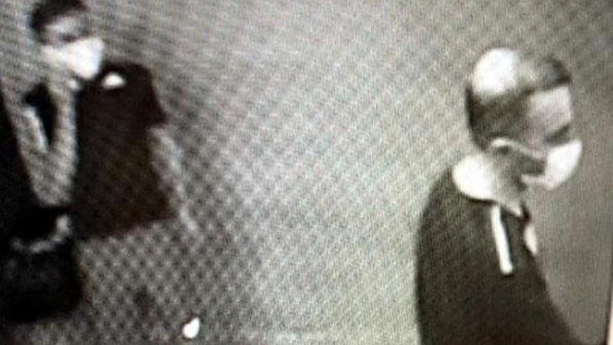ATM'deki açığı bulup vurgun yaptılar