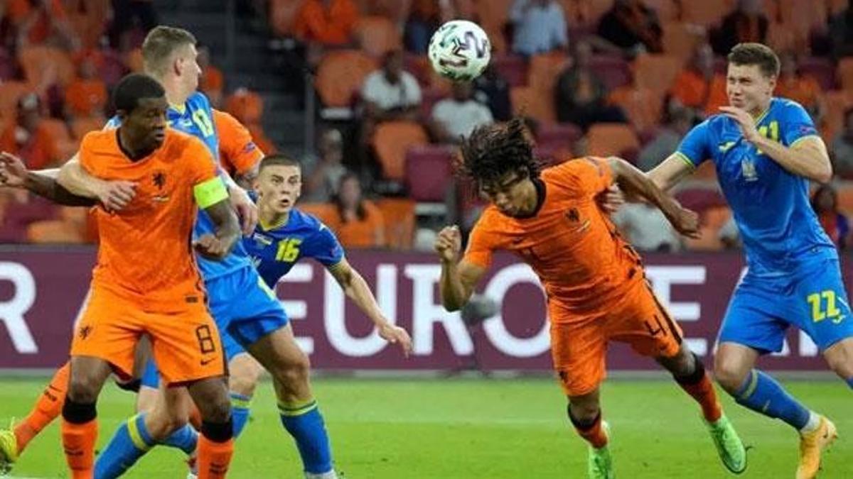 Hollanda 3-2 Ukrayna