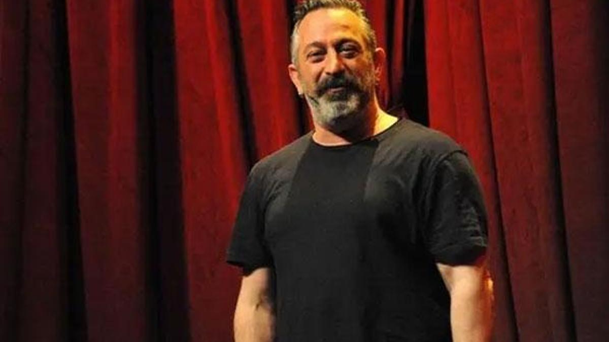 Cem Yılmaz'dan takipçisine yanıt: Para bulursam...