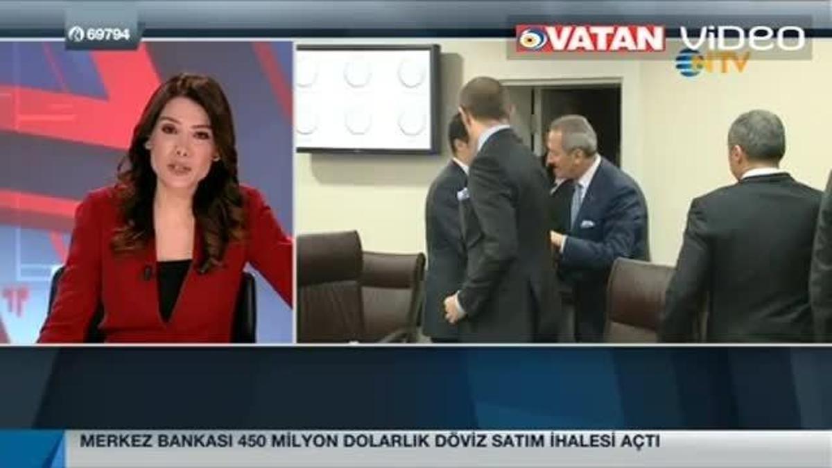 İstifa etti!