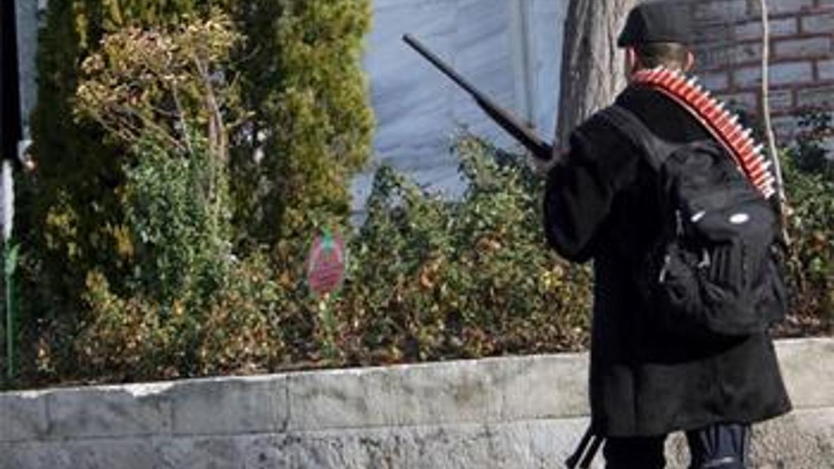 Savaşa gider gibi hazırlanmış