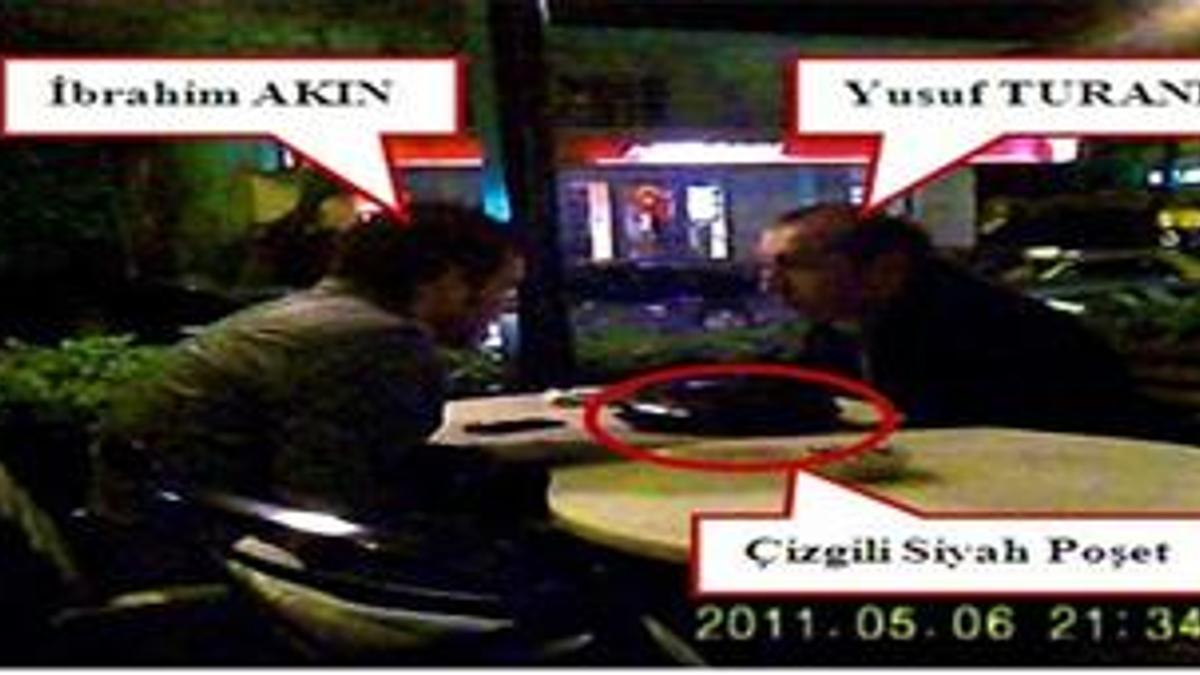 Şike parasını poşet içinde aldı