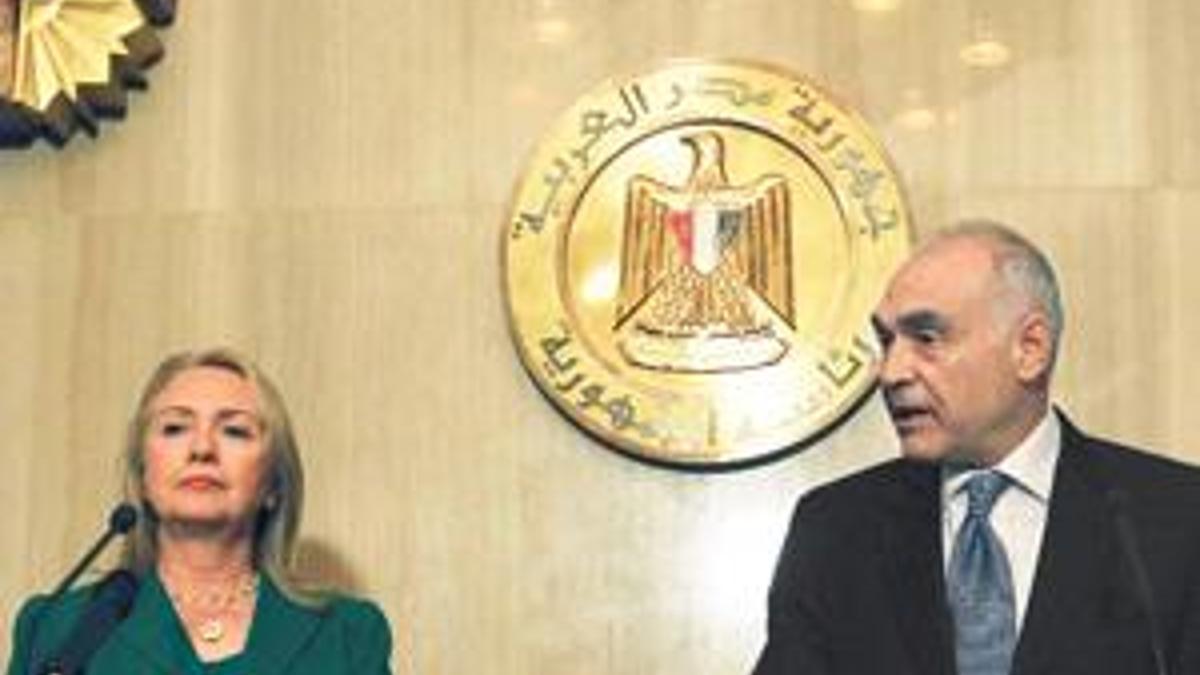 Obama Mursi’yi tam 6 kez aradı!