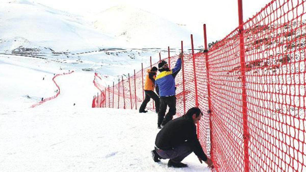 Aslı ders oldu!
