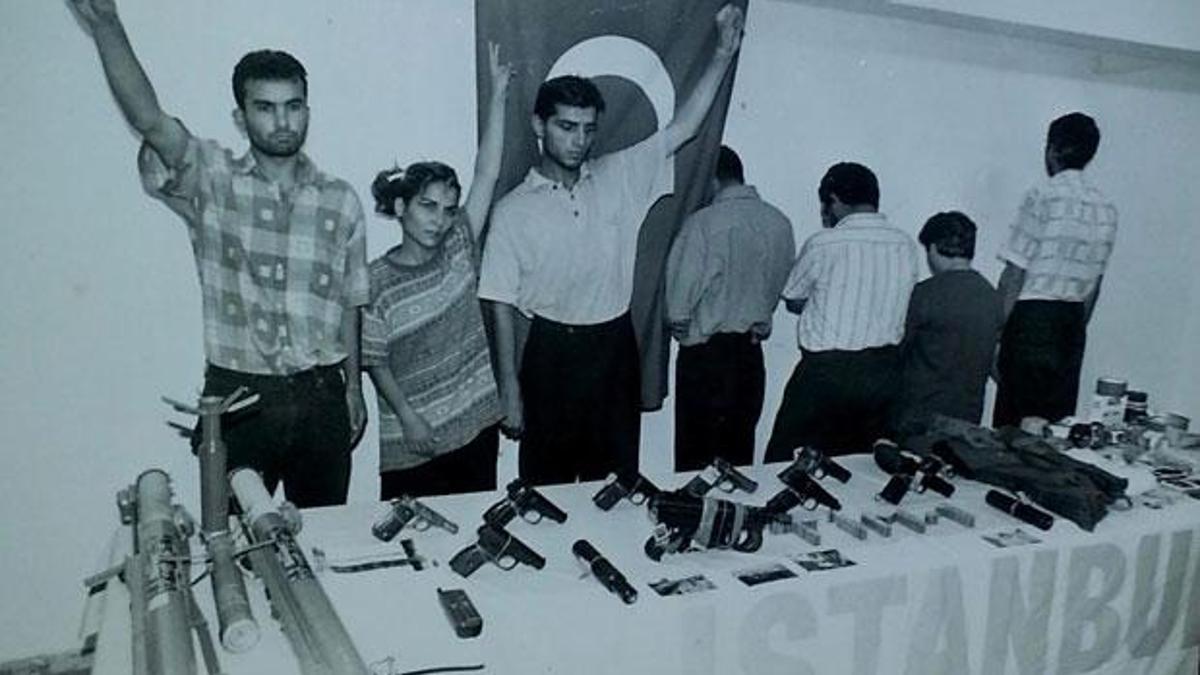 Kimliği açıklandı  Canlı bomba: ECEVİT!