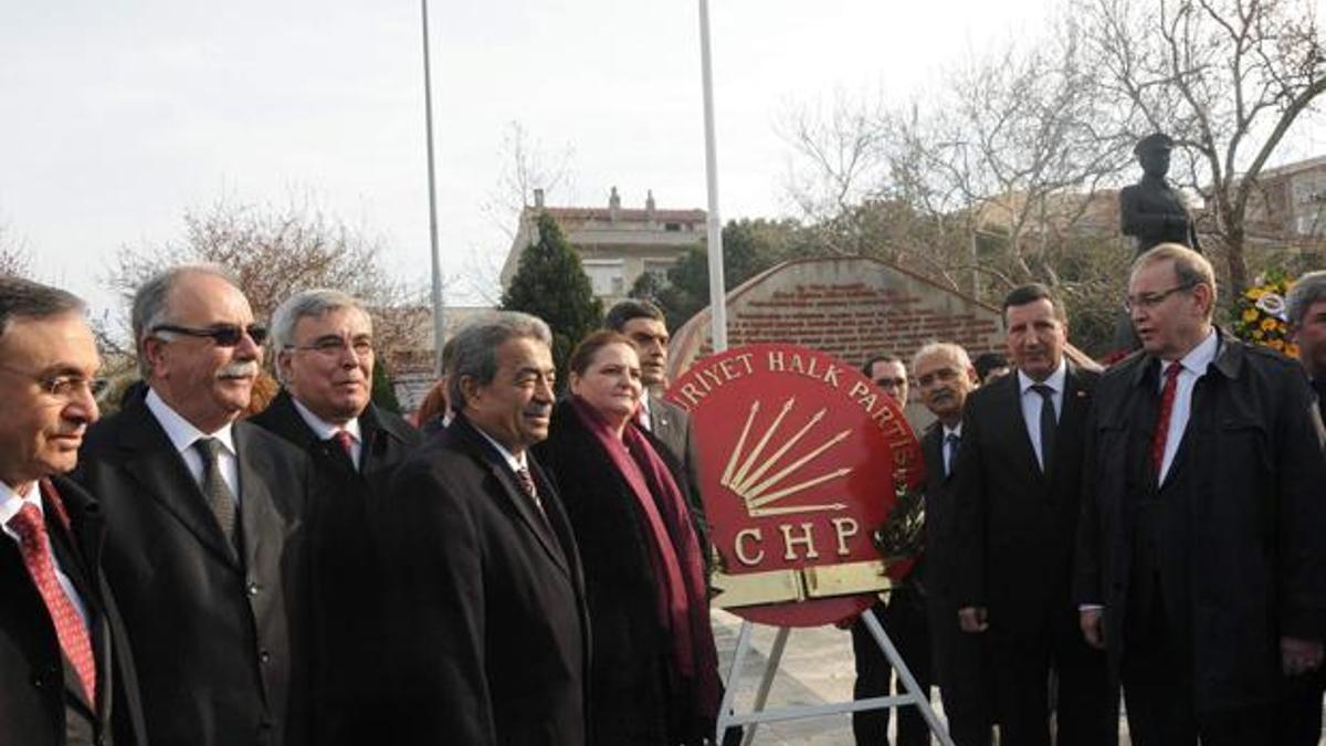 Kutlamalarda mesaj gerginliği!