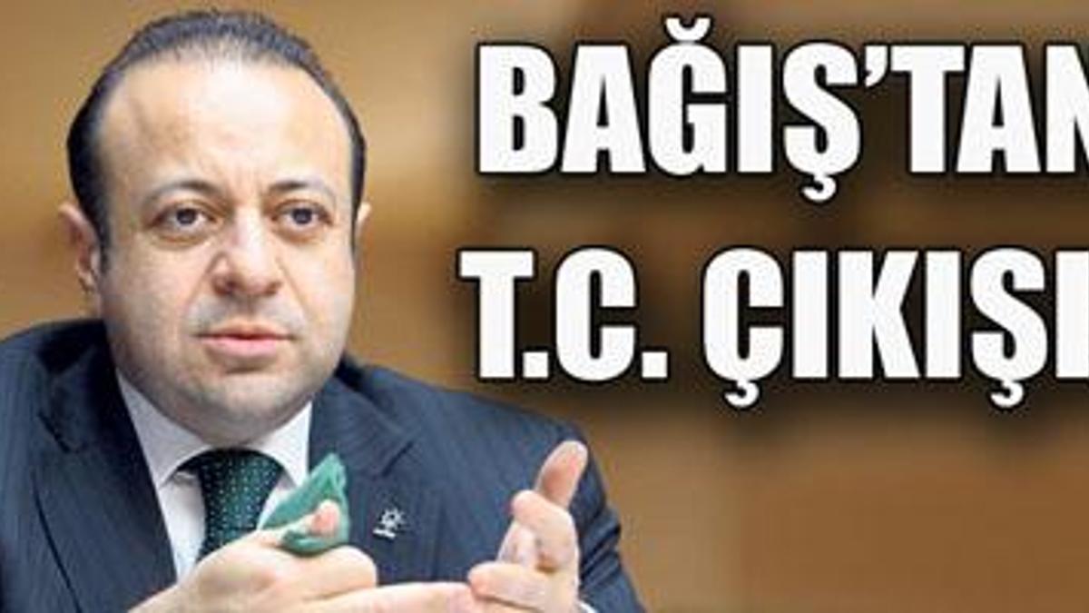 Bayrağı ve Atatürk'ü attı!