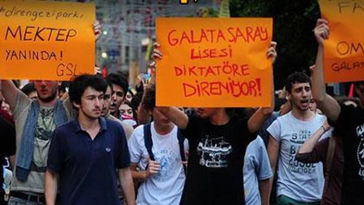 Galatasaray Lisesi'nden tepki!