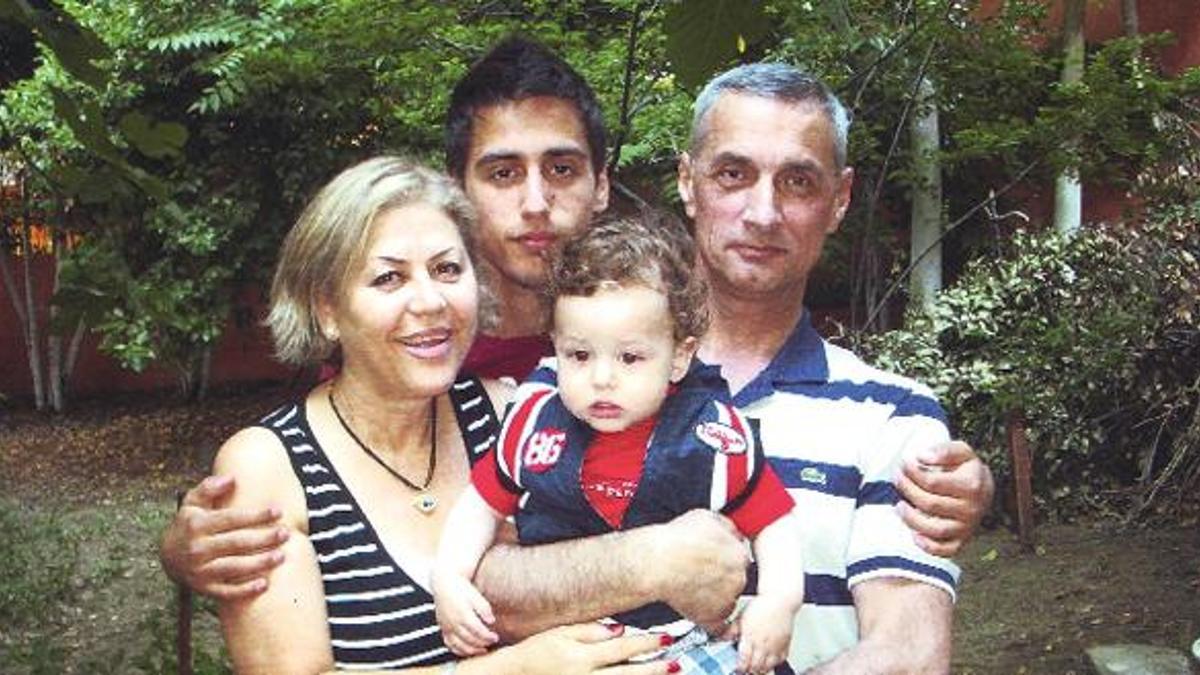 Senin kahramanın benim babam!