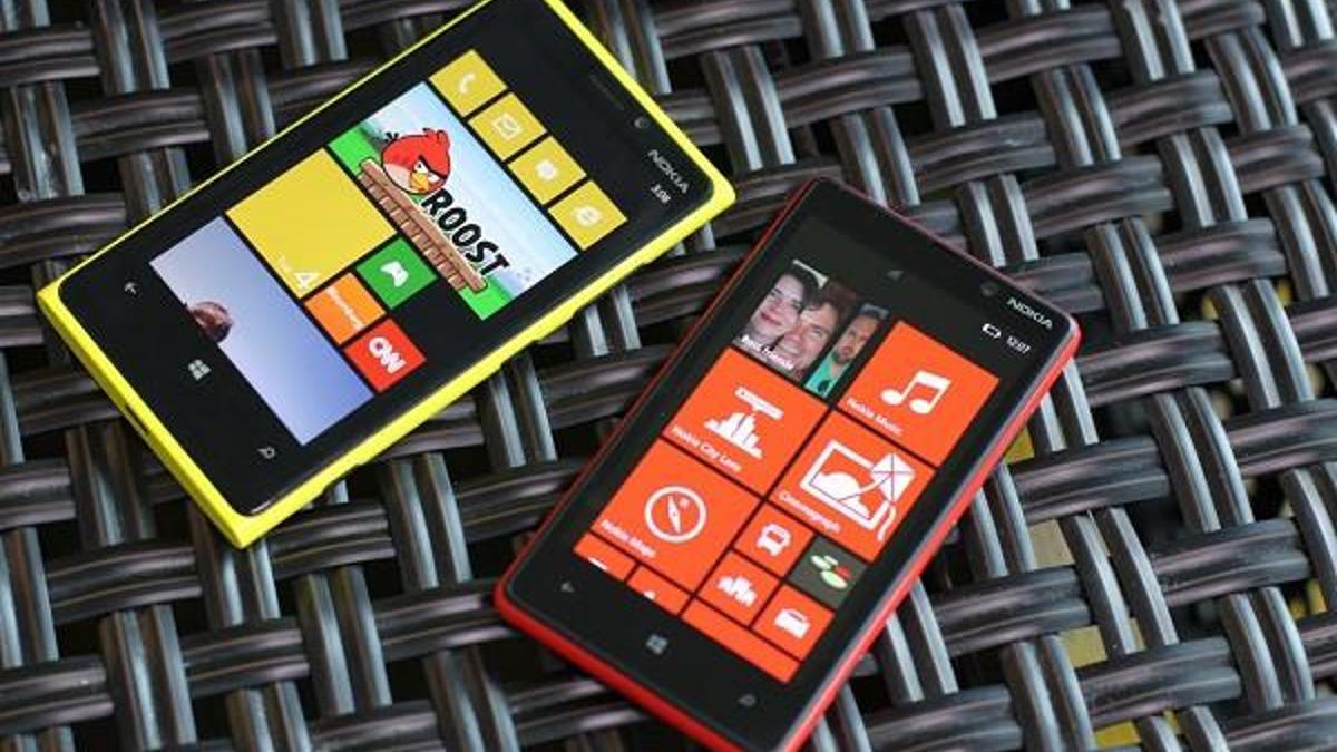 Nokia, akıllı telefon pazarında yer almayacak