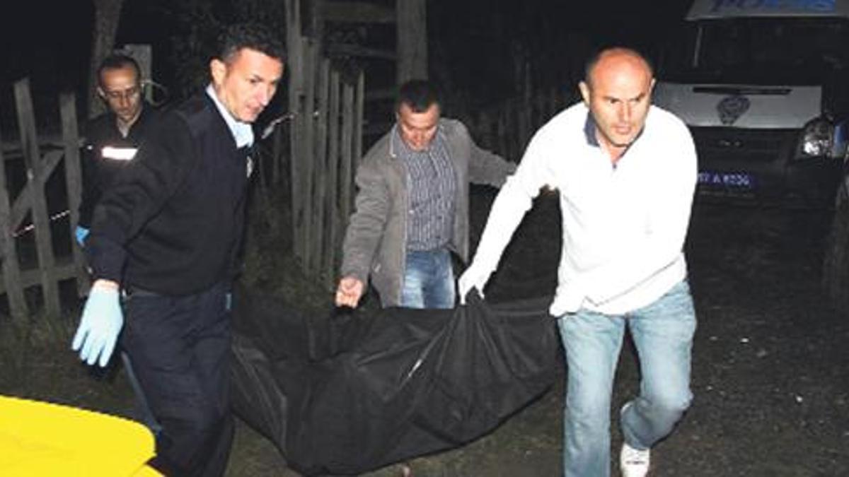 Gizem’in ellerini kesip götürdü!..