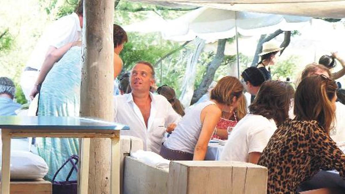 ‘Uzan’mışım Saint Tropez’e!