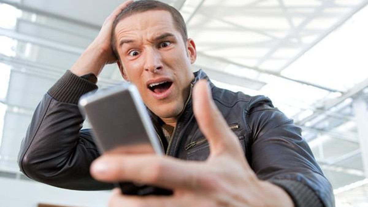 Türk çalışanlar cep telefonlarını daha az çaldırıyor