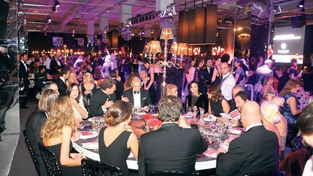Gala Modern’de eğitime 1.1 milyon liralık destek